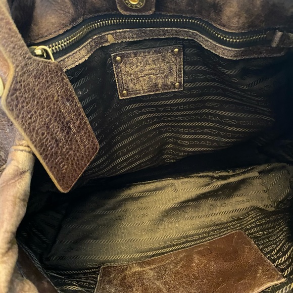 Prada bag - Picture 3 of 6